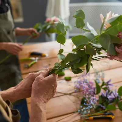 Florists Arranging Flowers Close Up 2026 03 20 00 47 19 Utc