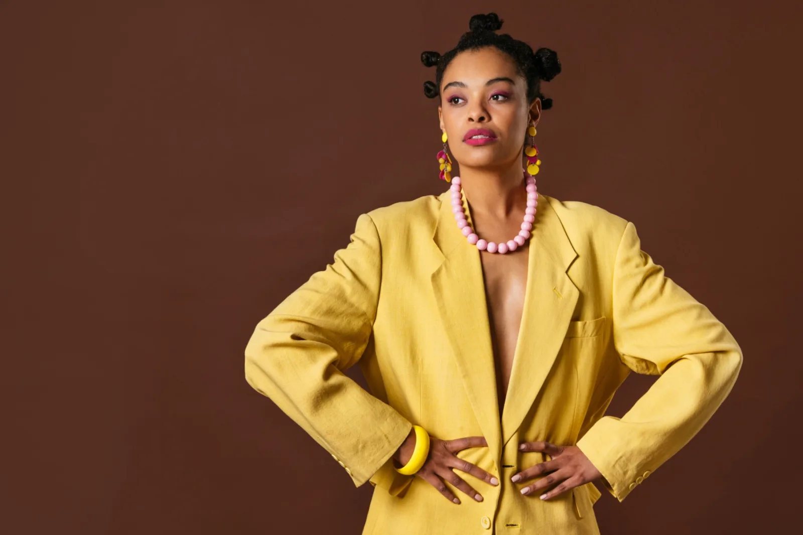 Stylish Woman In Yellow Blazer Poses With Confiden 2026 03 24 06 20 05 Utc